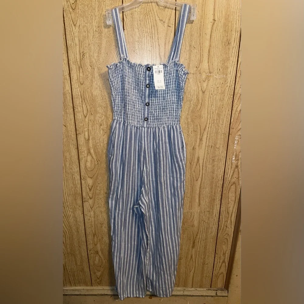 NWT Hollister Removable Straps Smocked Back Wide Leg Pocket Jumpsuit - Picture 1 of 15